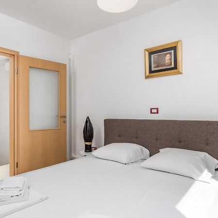 Rona Apartment Denis Umag Exterior photo
