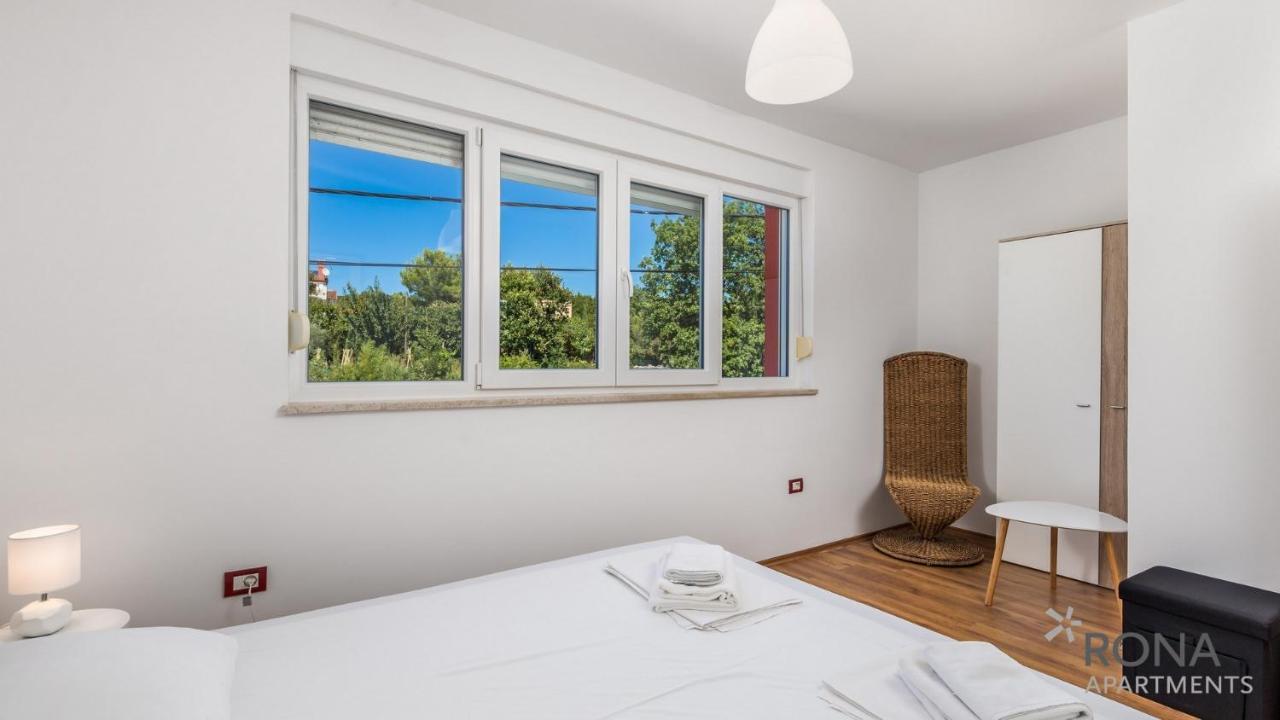 Rona Apartment Denis Umag Exterior photo