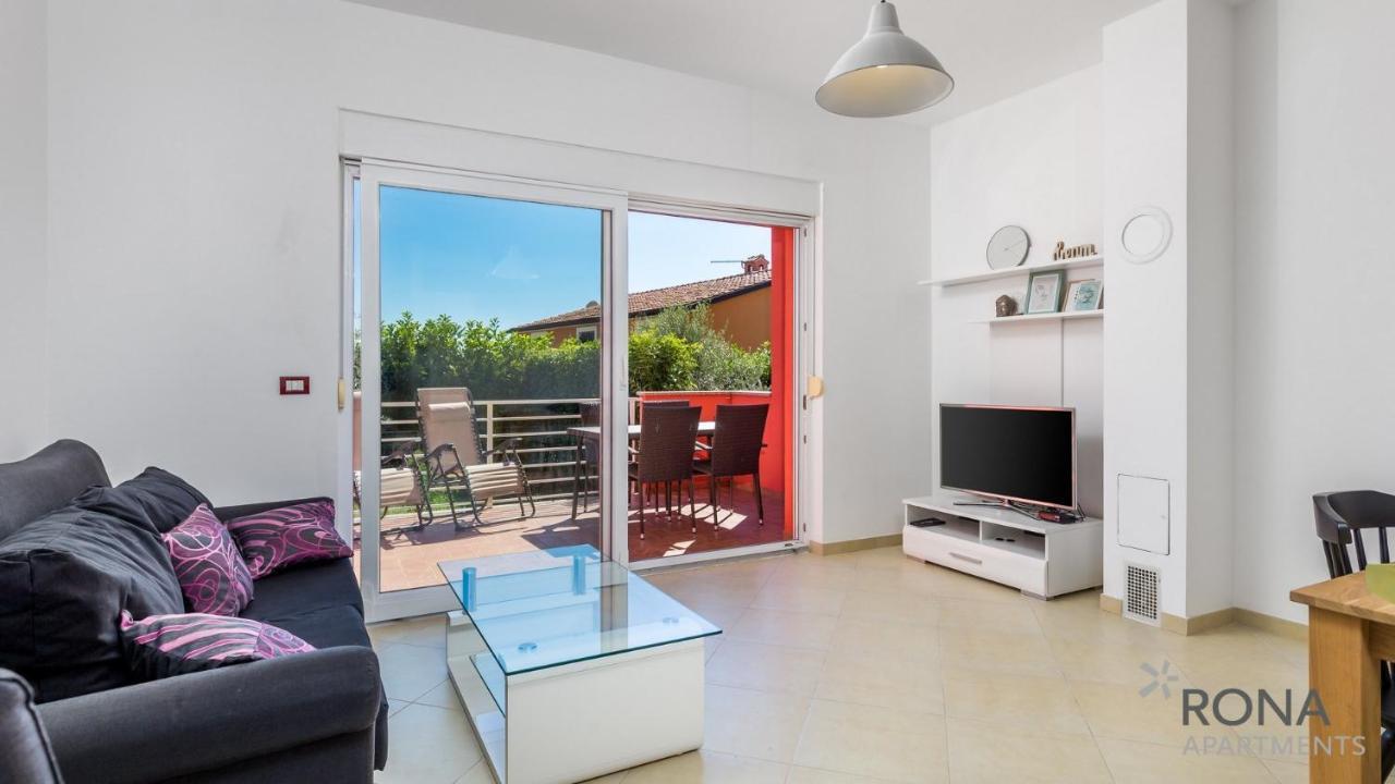 Rona Apartment Denis Umag Exterior photo